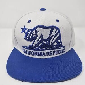 California Republic Pit Bull Hat Baseball Cap Flat Brim One Size Snapback White
